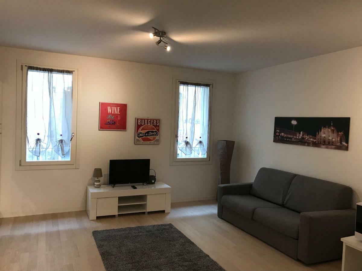 Laura'S Home - I Navigli Che Vorrei Milán Exteriér fotografie